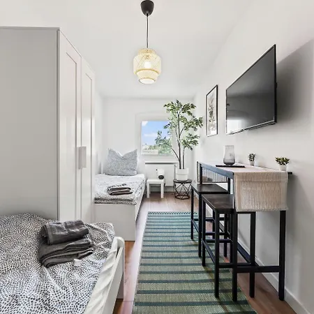 Chic & Modern Apartments In Eberswalde Exterior photo