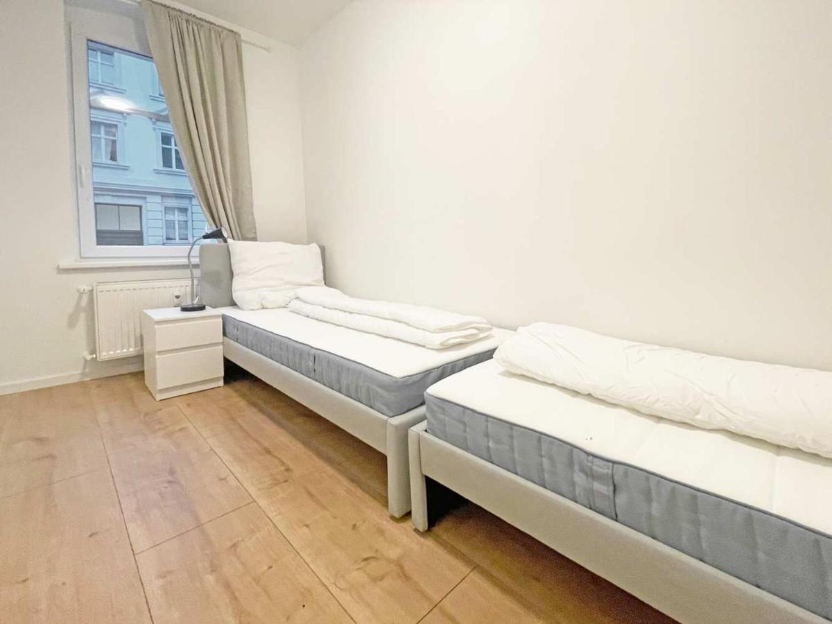 Apartment Chic & Modern In *
