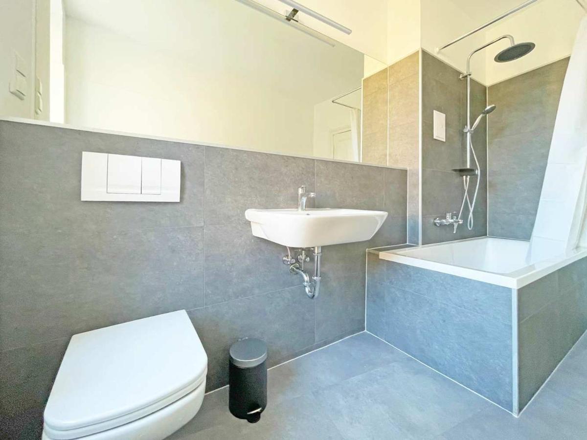Chic & Modern In Eberswalde