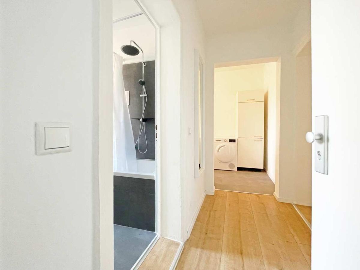Chic & Modern In *