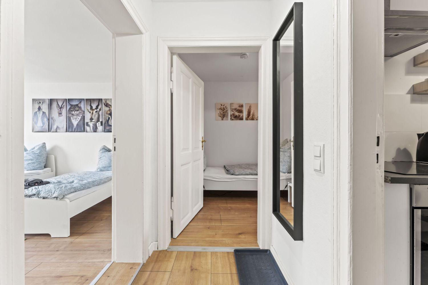 Chic & Modern In Apartment *